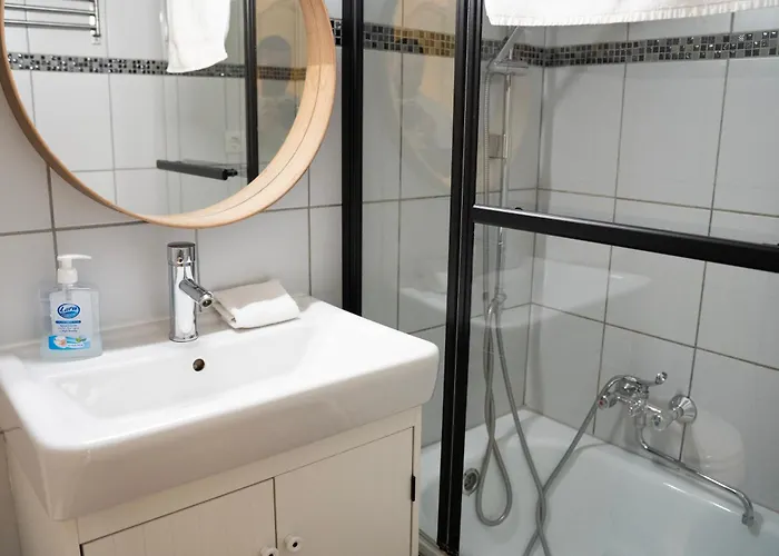Apartman La Bella - Entire Near Gozsdu Udvar Budapest